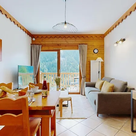Apartment & 6 P, With Pool *